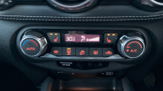 Nissan Juke 1.0 DiG-T 114 Tekna 5dr Petrol Hatchback